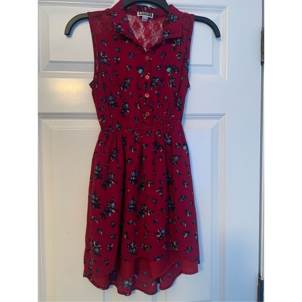 Roxy woman’s sleeveless dress size small